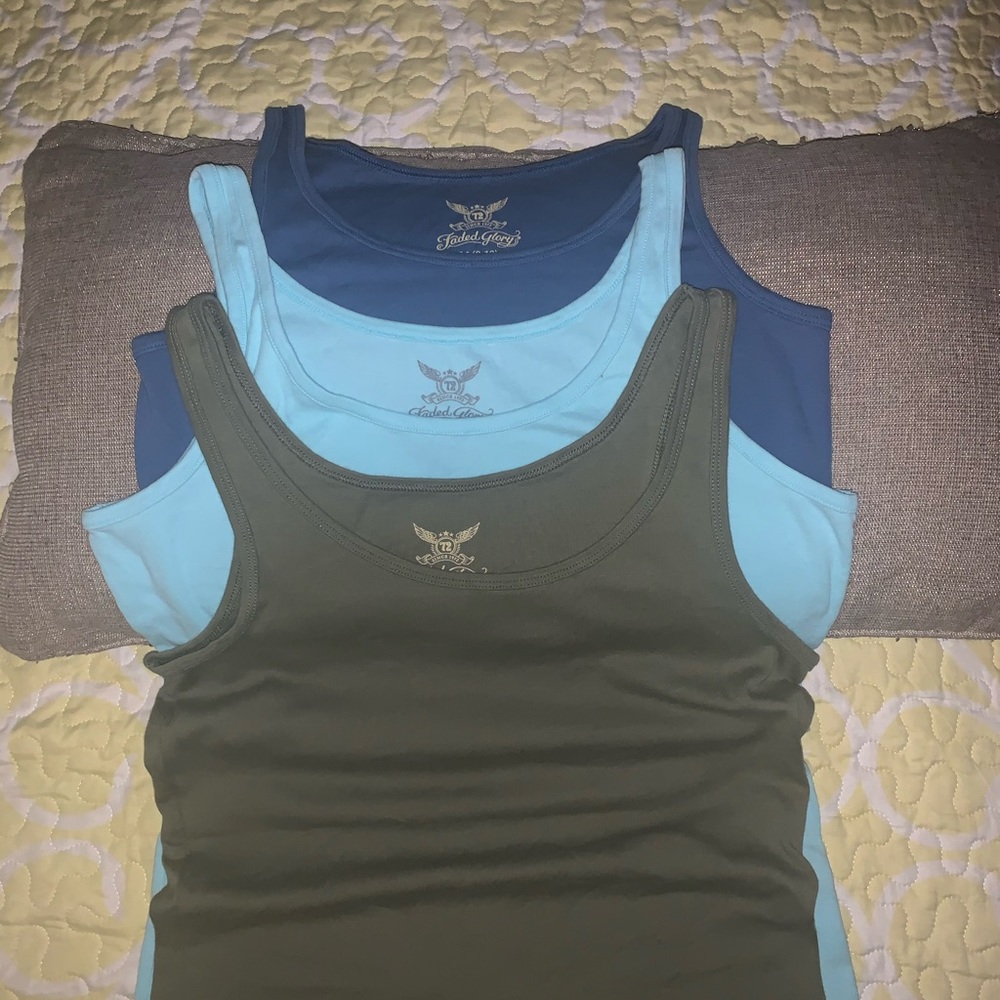 Tank tops bundle
